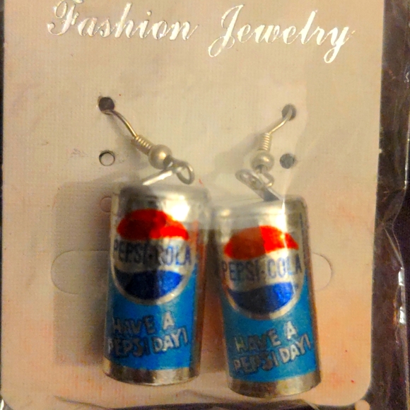 ❤️ Pepsi Can Pierce Earrings NEW